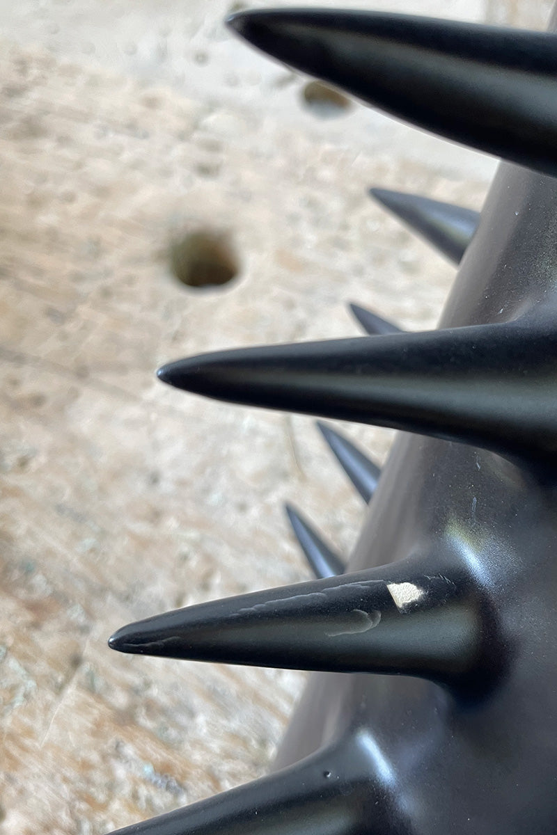 Florero Spikes Negro VI - Sale